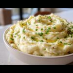 Roasted Garlic Mashed Potatoes for Big Flavor - Tasty